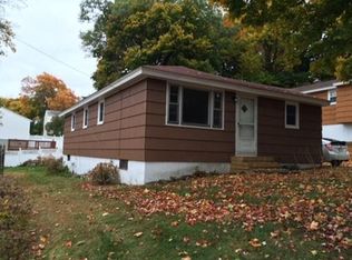 2 Mount Holyoke Ave, Worcester, MA 01605