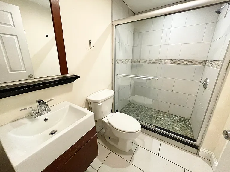 17 Sachem St #2 — Photo 6