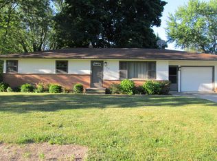818 E 10th St, Holland, MI 49423