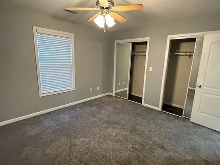 404 Dalhlia Dr — Photo 9