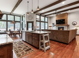 1121 Timber Ridge Ct, Columbia Falls, MT 59912