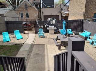 1640 N Oakley Ave, Chicago, IL 60647
