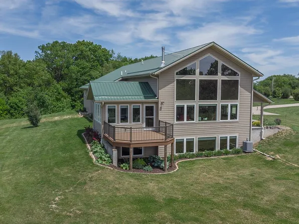 16168 Scenic Ridge Rd, Savanna, IL 61074