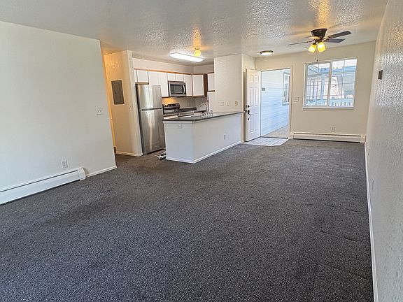 3rd image of 8207 Elk Ln