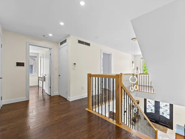 115-18 Mayfair Road image 20 of 55