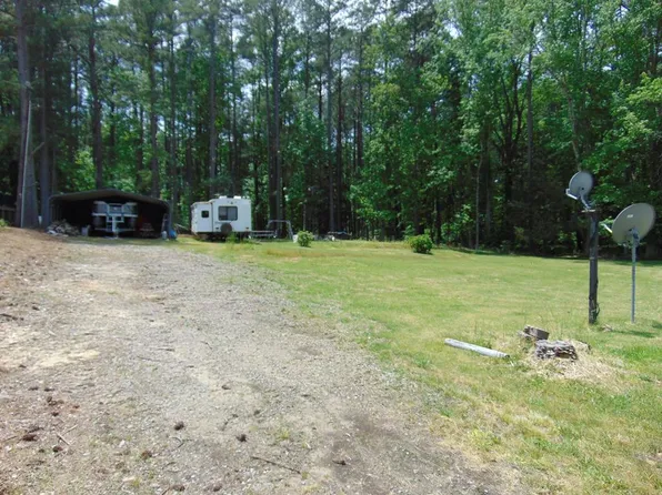 198 S Piney Grove Rd, Manson, NC 27553