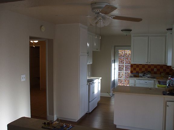 5th image of 4933 Papaya Dr