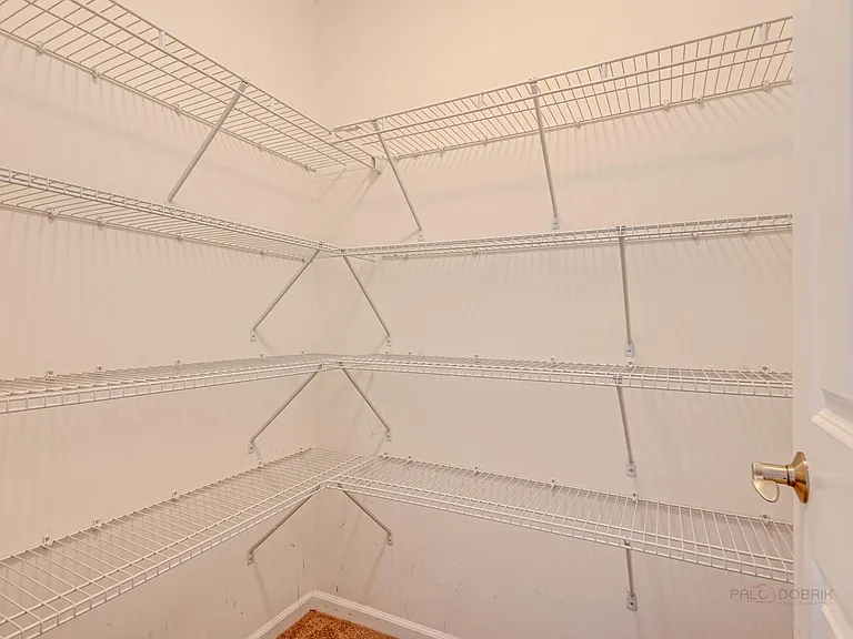 893 Lewisburg Ln — Photo 21