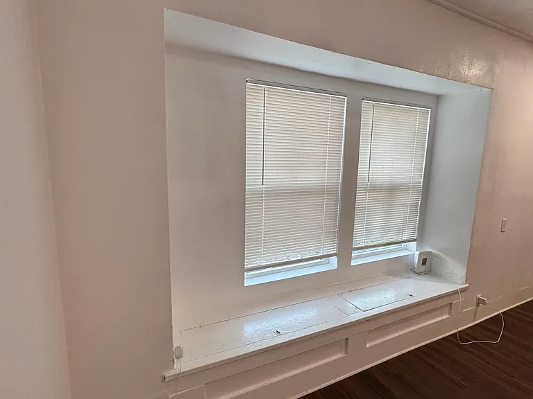 878 Granville Dr — Photo 16