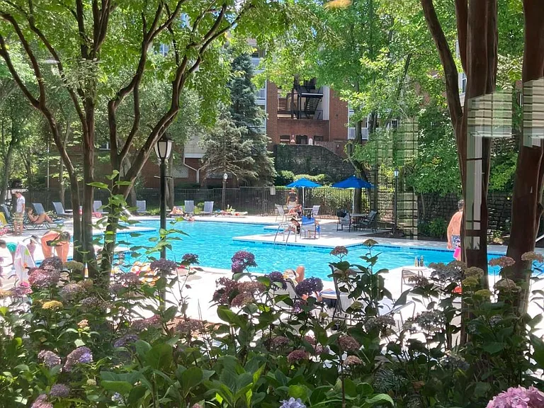 1504 Lincoln Way #231 — Photo 36