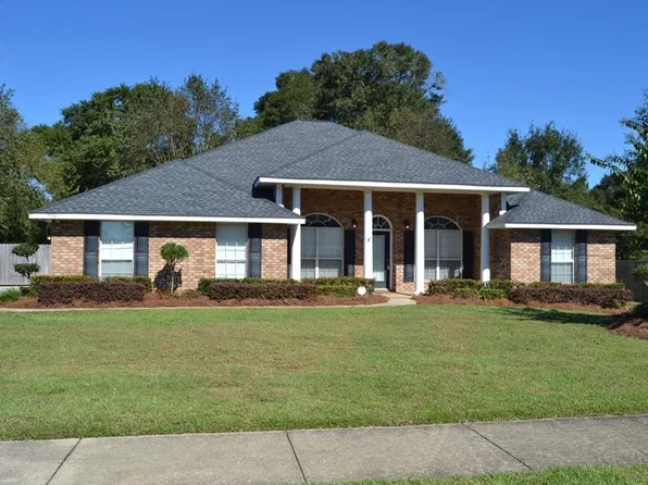 9700 Saddlebrook Dr N, Mobile, AL 36695