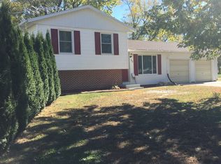 20 N Vine St, Morning Sun, IA 52640