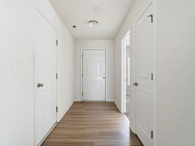 3916 Sabre Ln NW — Photo 12