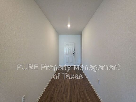 3rd image of 10712 Sunday Dr