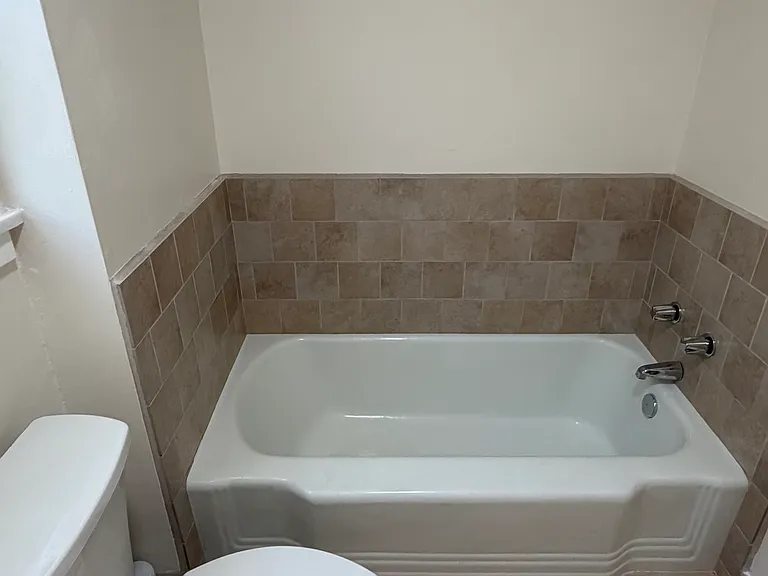 3850 Wade St — Photo 13
