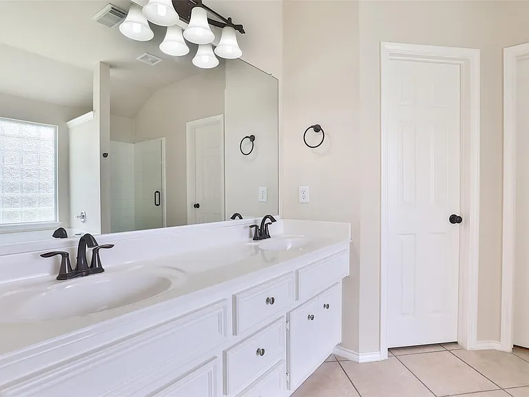 26738 Abbey Springs Ln — Photo 18