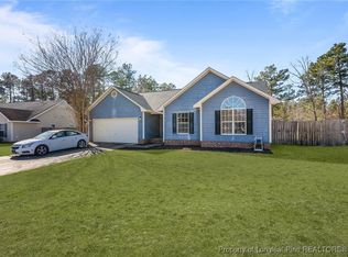 216 Longleaf Pines Dr, Raeford, NC 28376