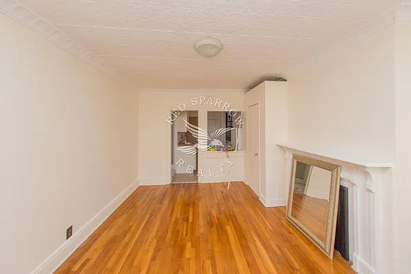 Rented by Red Sparrow Realty Group | media 42