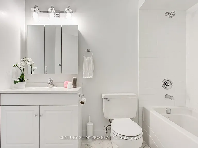 1900 Sheppard Ave E #1203 — Photo 29