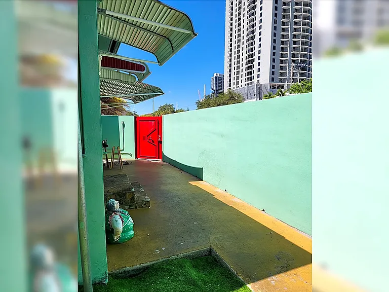 515 SW 4th Ave — Photo 3