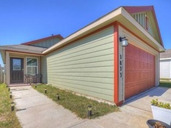 3rd image of 5823 Antonio Pl