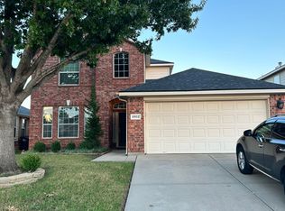 8912 Heartwood Dr, Fort Worth, TX 76244