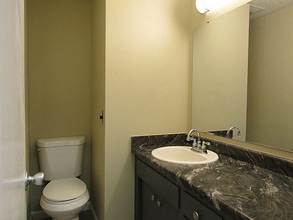 4th image of 1443 Rainier Ct #2