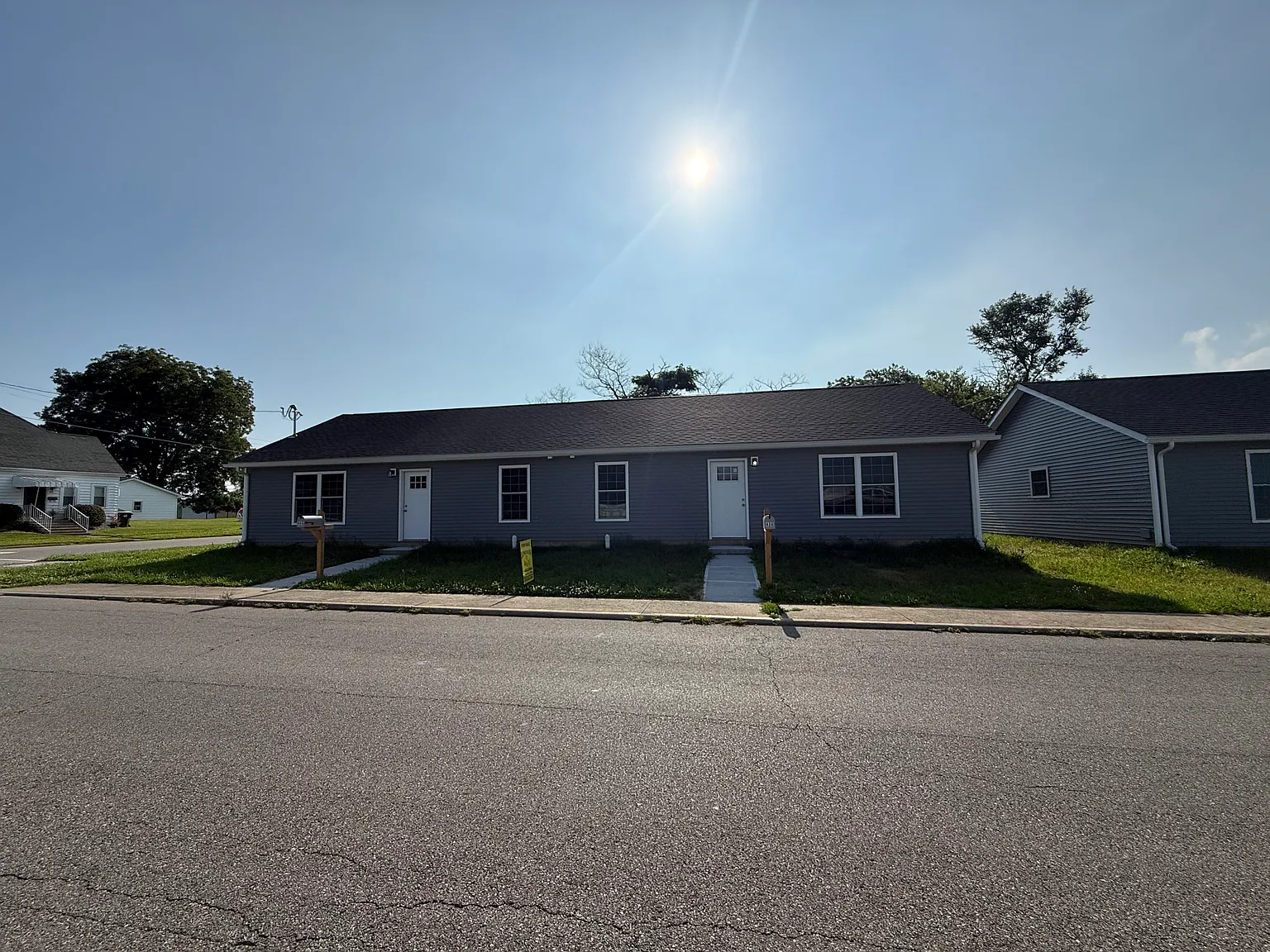 3 bed, 986 sqft, $1,700 — Photo 1