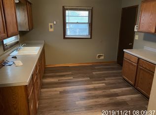 5011 N 83rd St, Milwaukee, WI 53218