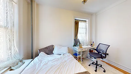 Rented by Bond New York