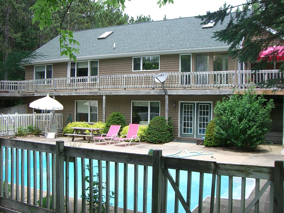 1st image of 14199 Spruce Forest Dr