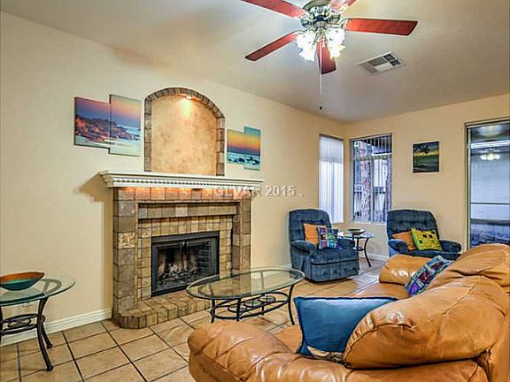 4th image of 1413 Country Hollow Dr
