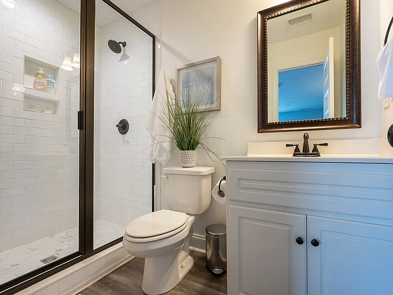 3198 Greymoor Cir — Photo 27