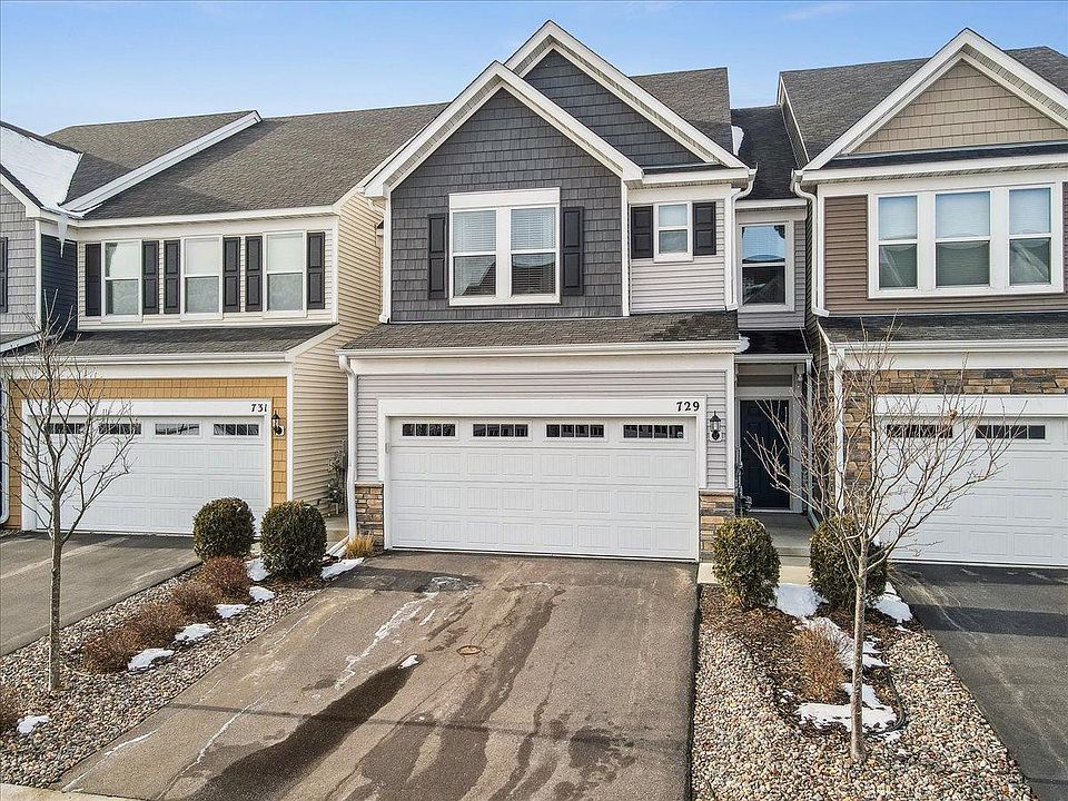 1st image of 729 Wildflower Ln