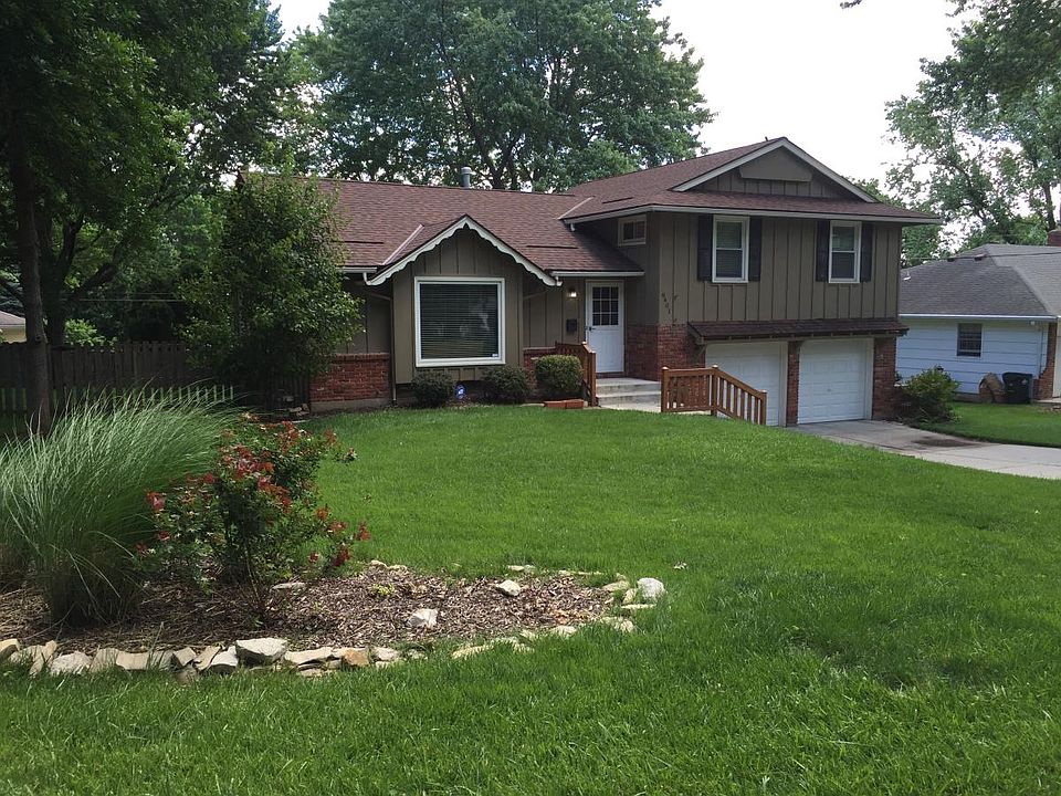 1st image of 9401 Walmer St