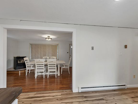 4th image of 7 Therese Road