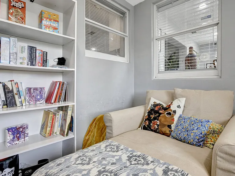 2270 Island Dr — Photo 35