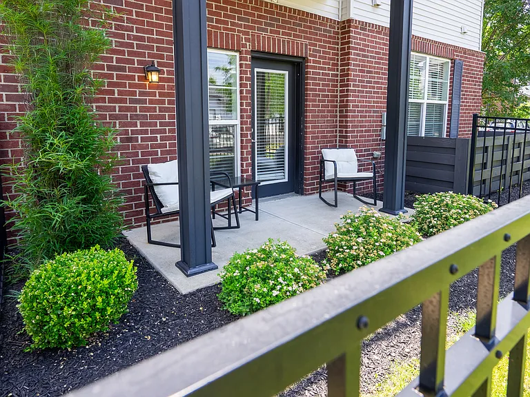 Overland Park — Photo 15