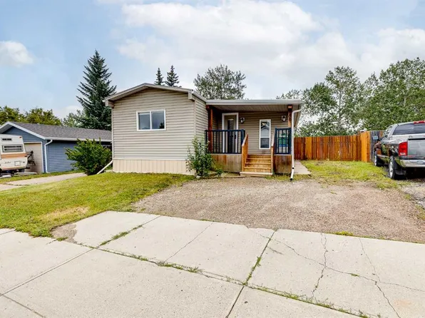 56 W Spring Dale Cir SE, Airdrie, AB T4A 1P2
