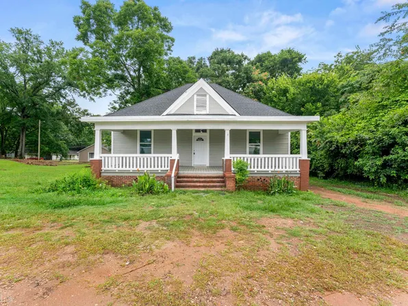727 E Broadway St, Griffin, GA 30223