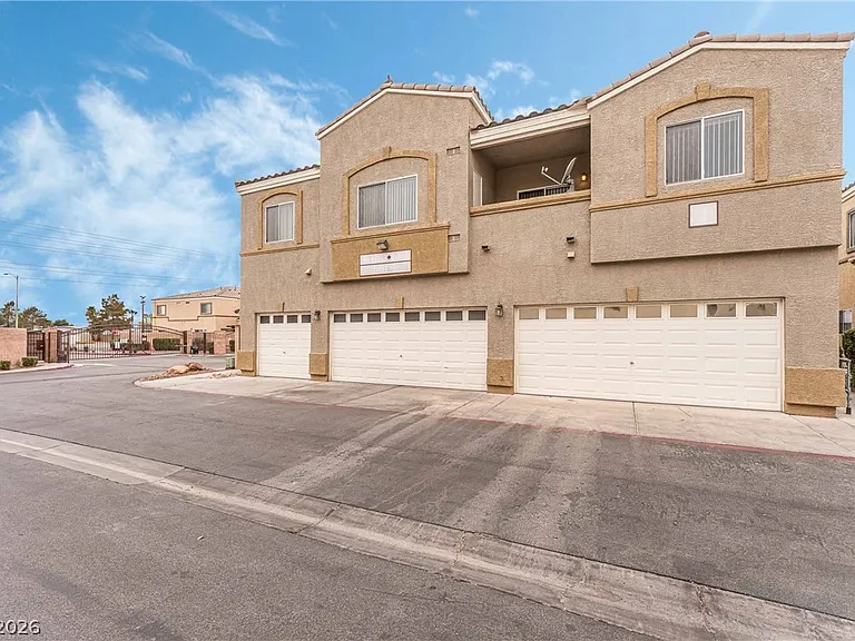 6170 E Sahara Ave #1003 — Photo 2