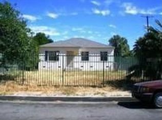 15435 Chase St, North Hills, CA 91343