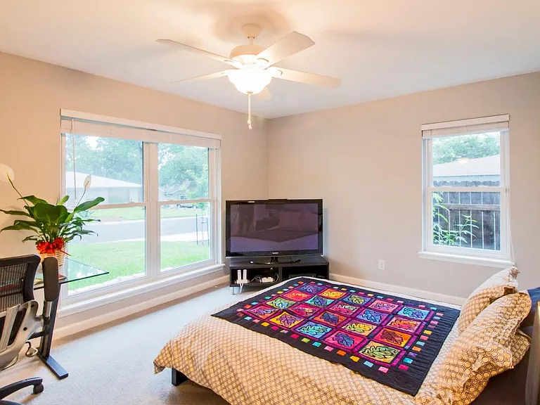 second bedroom