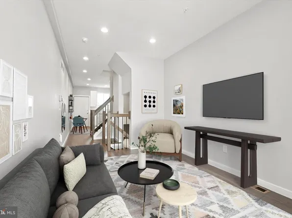 2044 N 5th St, Philadelphia, PA 19122