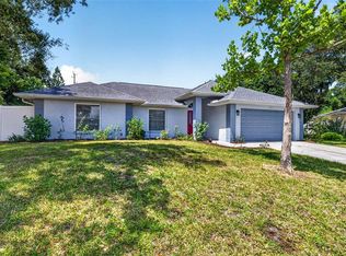 5002 Brandeis Cir S, Sarasota, FL 34243