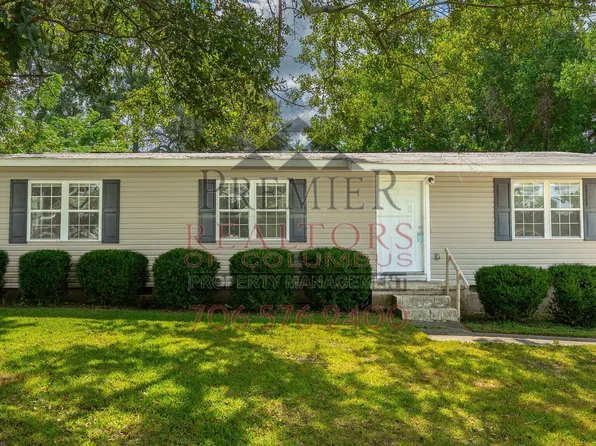 102 Cumberland Pl, Phenix City, AL 36870