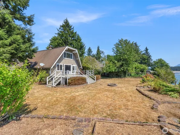 1010 Dyer Road, Sultan, WA 98294