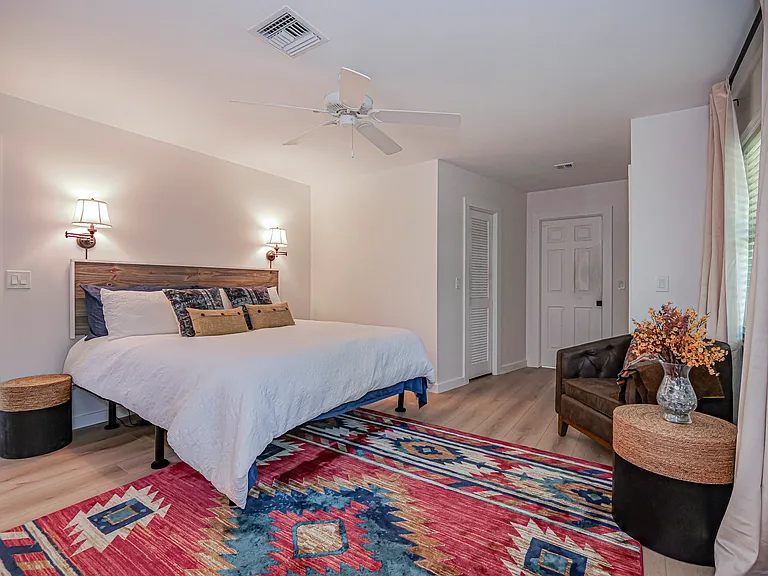 1405 Treasure Cove Ln — Photo 23