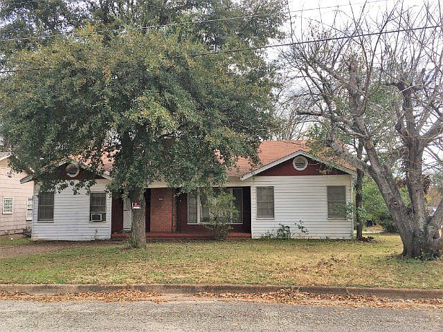 1st image of 210 Lakeview Ave