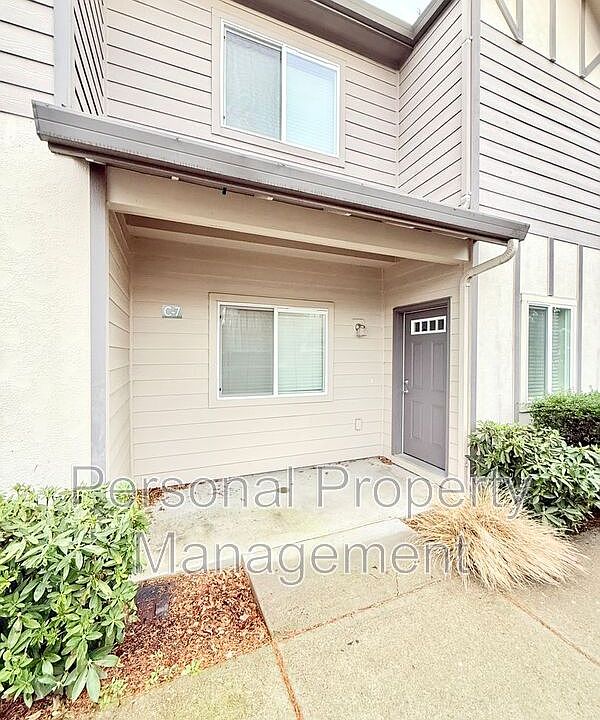 1st image of 12600 NE 49th St Building C